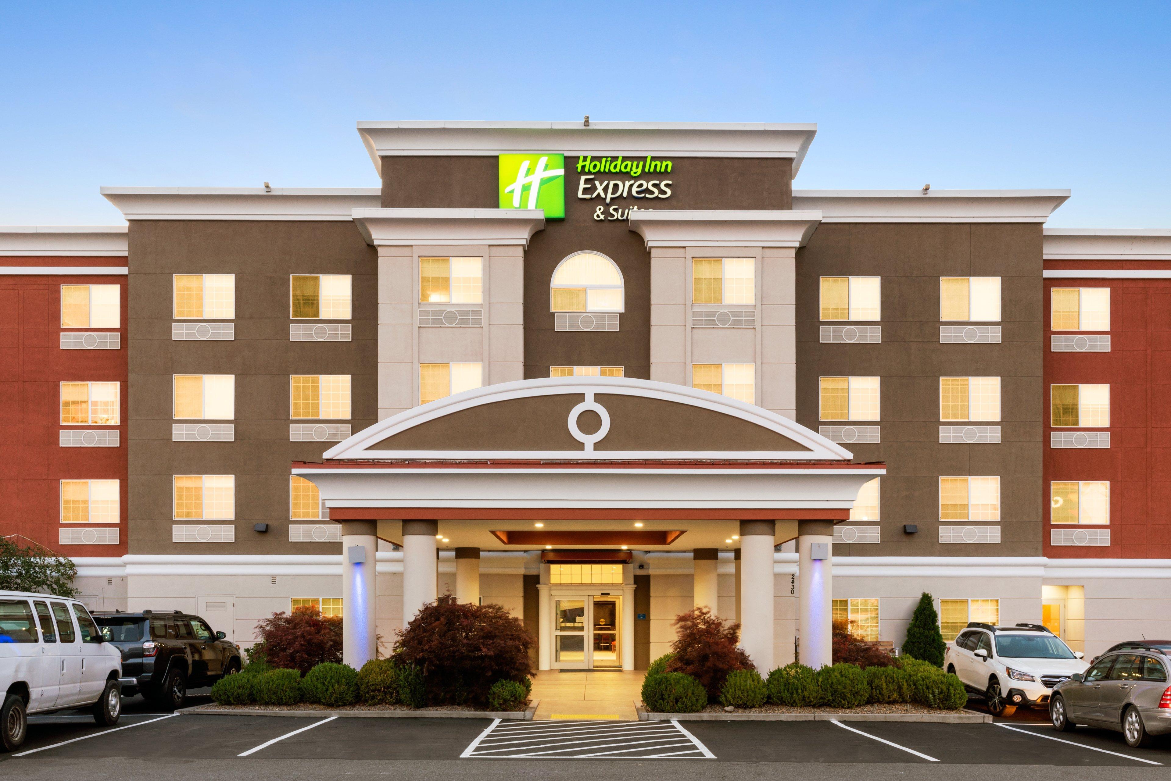 Holiday Inn Express And Suites Klamath Кламат-Фоллс Екстер'єр фото
