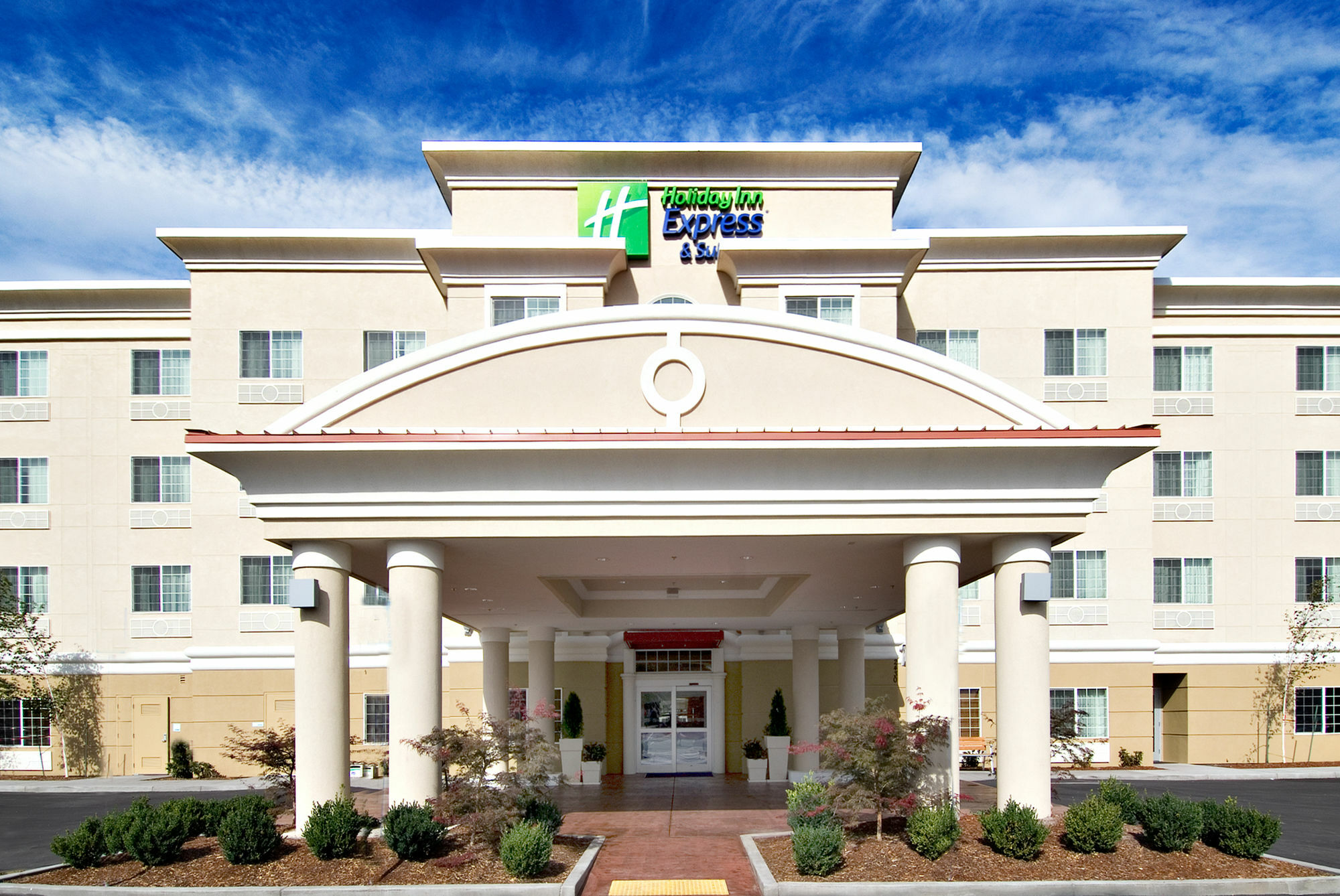 Holiday Inn Express And Suites Klamath Кламат-Фоллс Екстер'єр фото